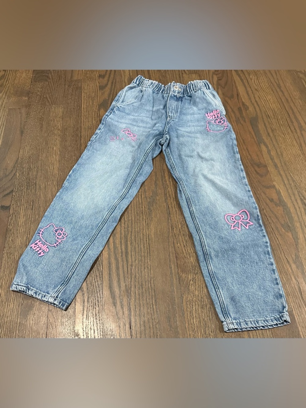 H&M Girls Light Blue Denim Hello Kitty Jeans with Pink Embroidery Sz 8